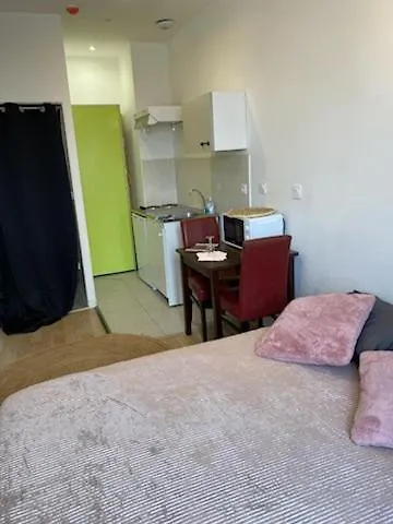 Moz House Apartment Aurignac  0*, Aurignac (Haute-Garonne)